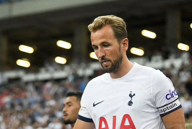 目光锁定在 目光锁定在