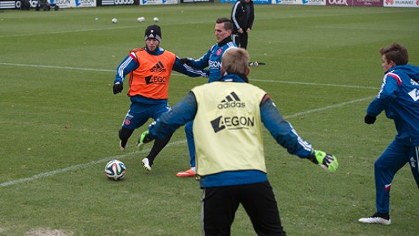 推动着彼此 推动着彼此